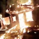 Incendio de una casa de campo de madera en el Paraje "La Escombrera" en Pozuelo de Calatrava (Ciudad Real)