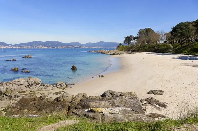 La desconocida playa de Vigo que no tiene nada que envidiar a los mejores arenales del Caribe 