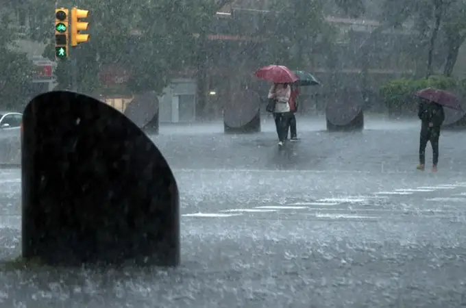 El tiempo de la semana en Barcelona: estas son las zonas en alerta amarilla por las lluvias 