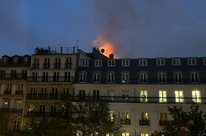 Dos incendios en dos bloques de pisos de París dejan cuatro muertos