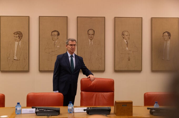Alberto Núñez Feijóo se reúne con los parlamentarios de Congreso y Senado @Gonzalo Pérez Mata 