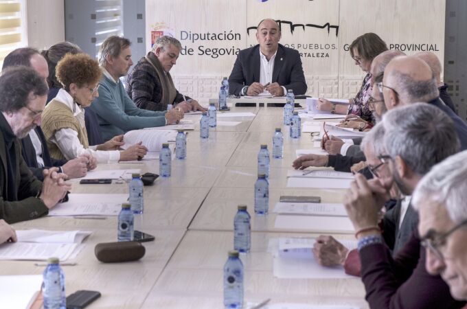 El presidente de la Diputación de Segovia, Miguel Ángel de Vicente, preside el Instituto de la Cultura Tradicional Segoviana Manuel González Herrero