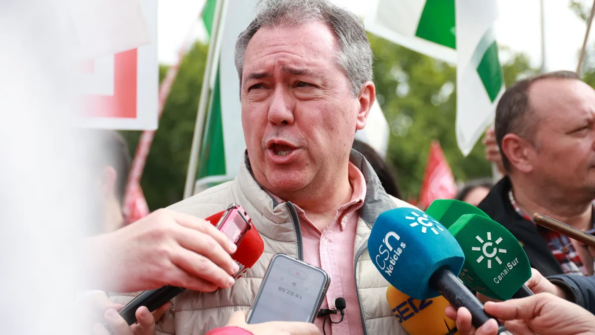 Espadas pide a Juanma Moreno que ponga freno “a la manipulación informativa de Canal Sur”