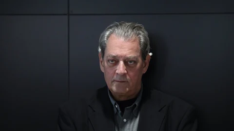 Sánchez lamenta la muerte de Paul Auster, "un gigante de la literatura contemporánea"