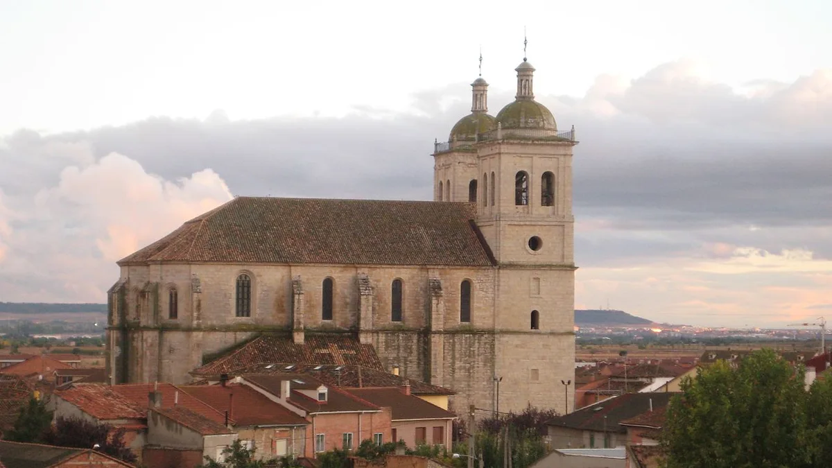La impresionante iglesia que se la considera como la “Catedral del Vino”