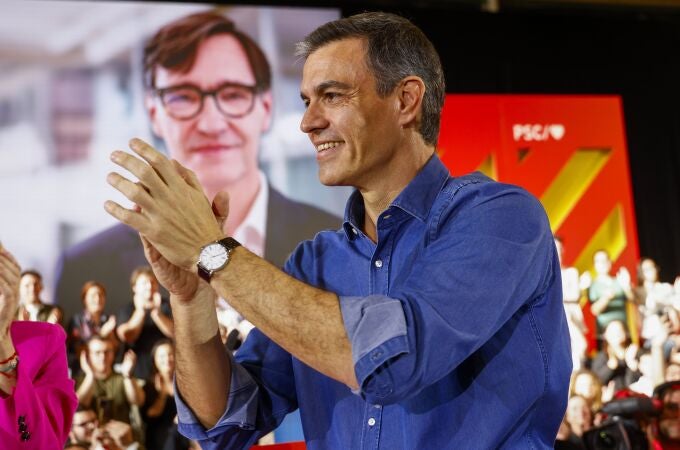El presidente del Gobierno, Pedro Sánchez, participa este jueves, en un acto de campaña del PSC en Sant Boi (Barcelona). 