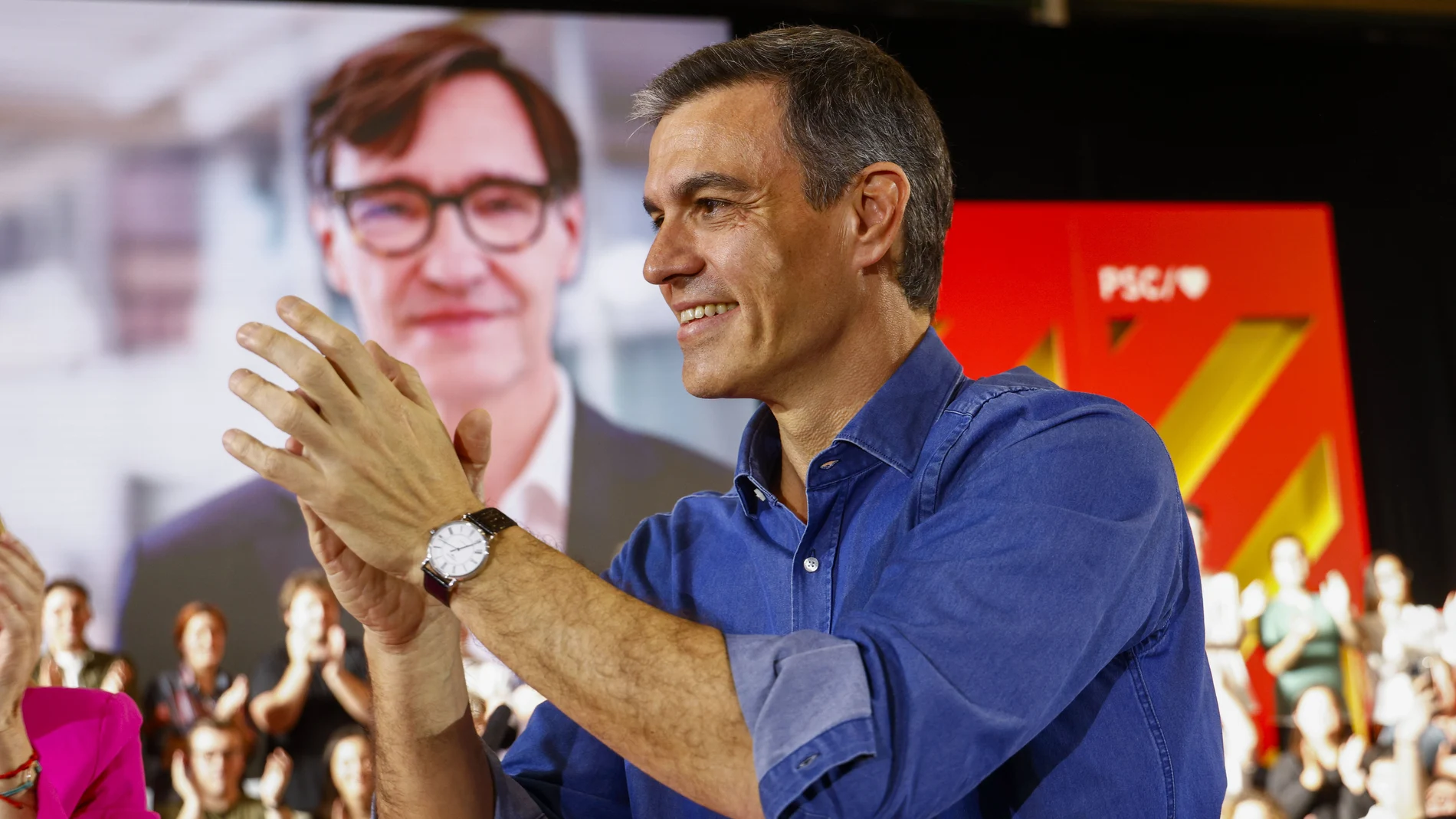 El presidente del Gobierno, Pedro Sánchez, participa este jueves, en un acto de campaña del PSC en Sant Boi (Barcelona).