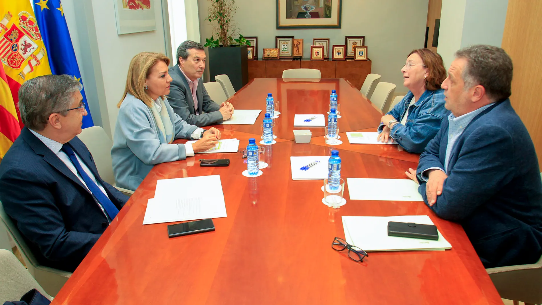 Reunión de la comisión interdepartamental de salud mental y de adicciones hoy en la sede del Gobierno valenciano en Alicante.