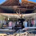 Daños causados en una tienda de ropa tras el paso de un tornado el pasado día 29 de abril en el estado de Oklahoma