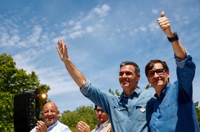 Pedro Sánchez asiste a un acto electoral del PSC en Barcelona