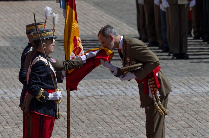 El Rey Felipe VI celebra el 40 aniversario de su jura de Bandera en el Ejército de Tierra
