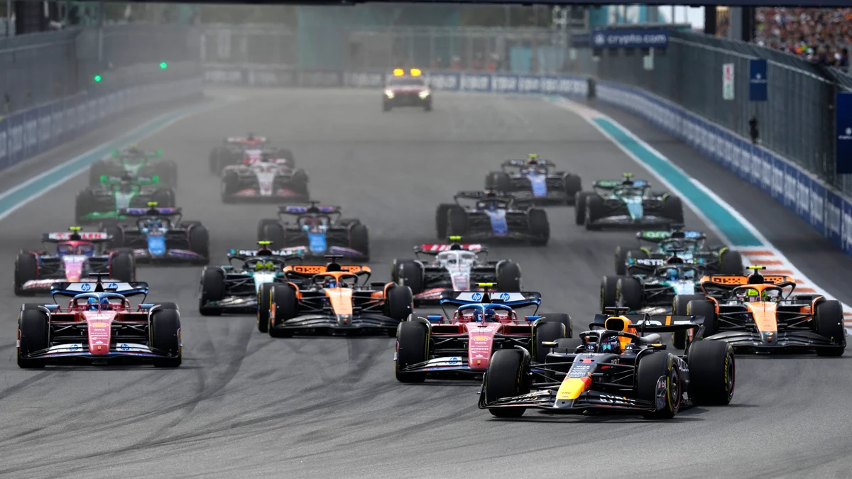 Norris gana en Miami y sorprende a Verstappen; Sainz, 4º y Alonso, 9º