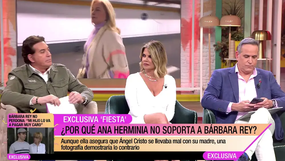 Pipi Estrada habla con Bárbara Rey en exclusiva