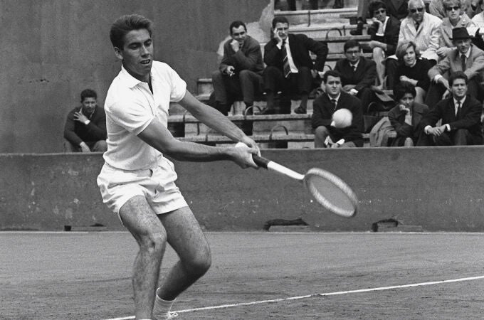 Manolo Santana, leyenda del tenis mundial