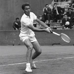 Manolo Santana, leyenda del tenis mundial