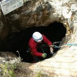 Activan un operativo para localizar a dos jóvenes de Castilla y León en una cueva cántabra