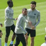 UEFA Champions League MD-1 - PSG training