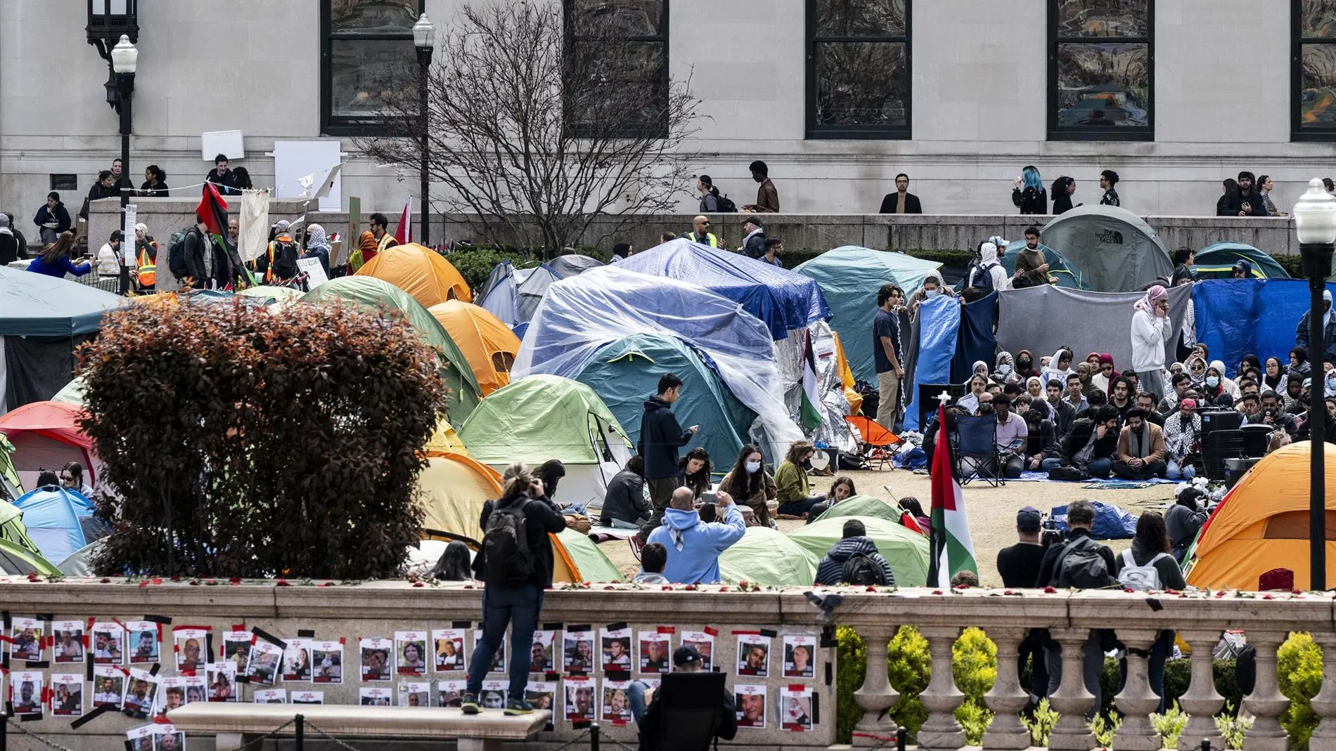 O.Próximo.- La Universidad de Columbia cancela su principal ceremonia de graduación por las protestas propalestinas