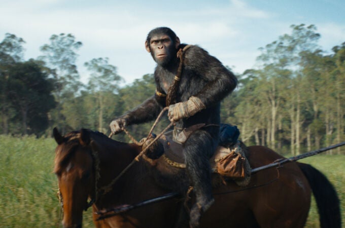 Política, primates y prodigio técnico: el éxito inesperado de "El reino del planeta de los simios"