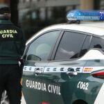 Un agente de la Guardia Civil