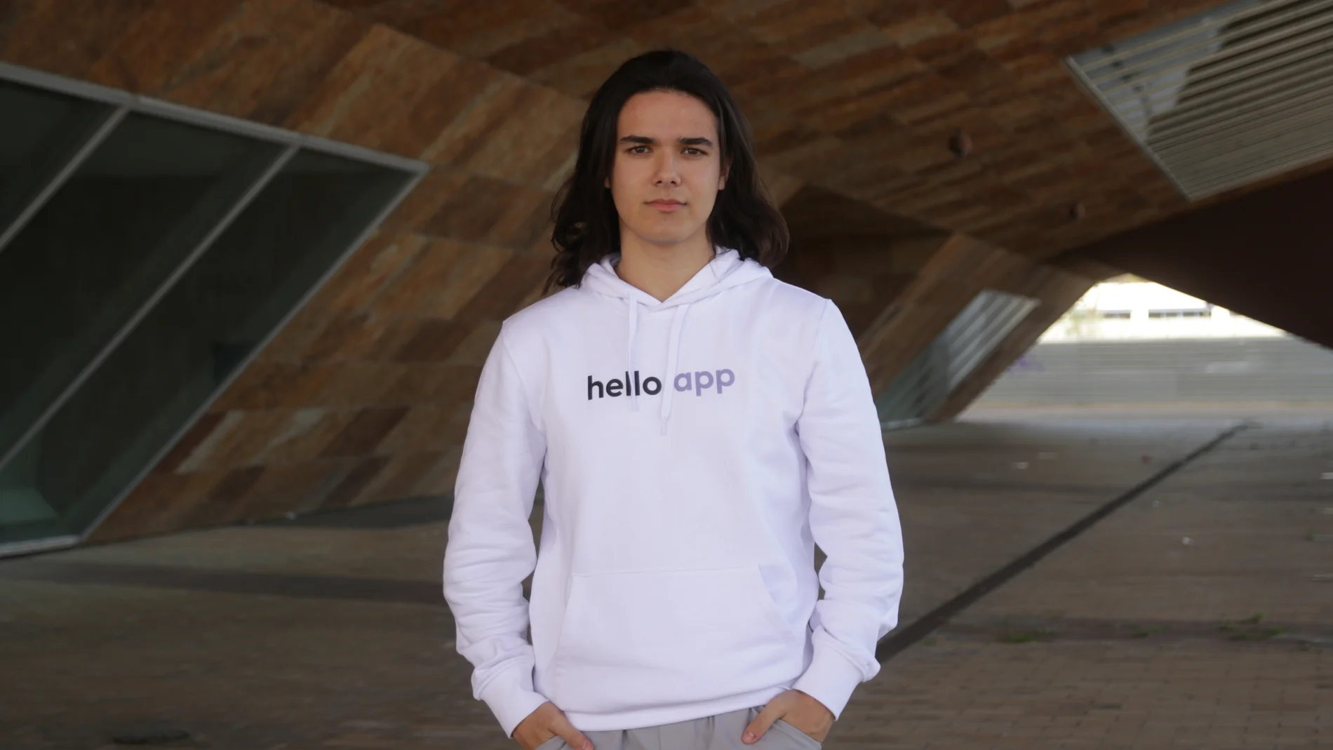 Álvaro Pintado, emprendedor y fundador de hello.app
