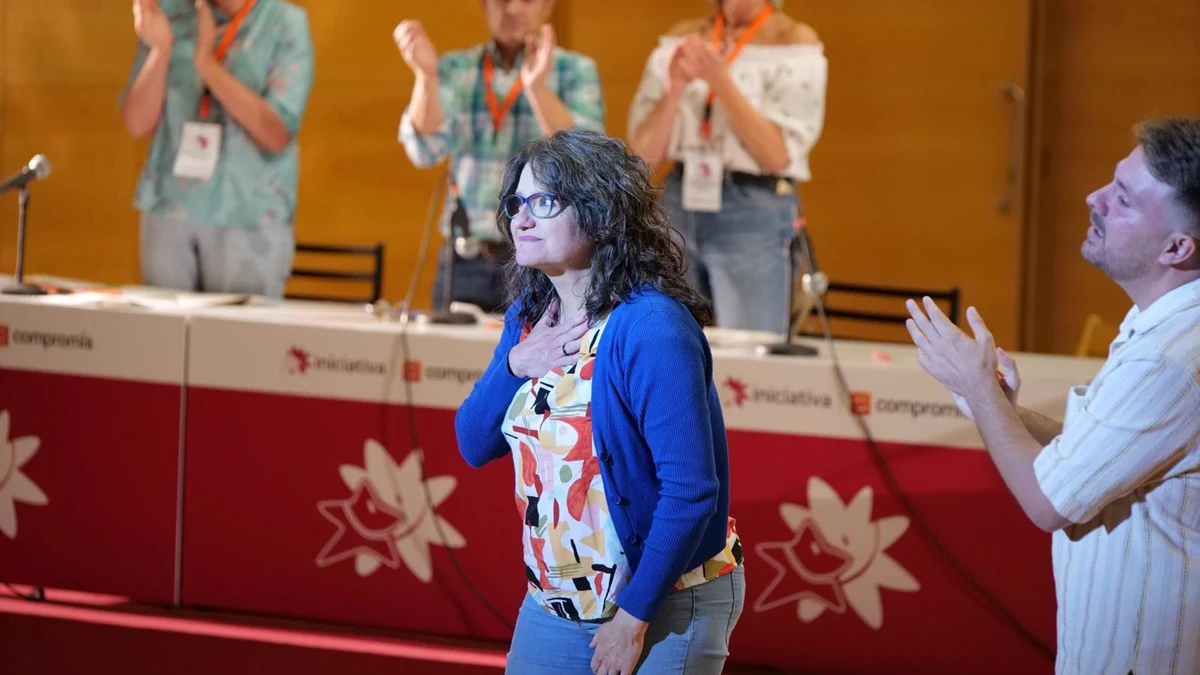 Mónica Oltra reaparece en su primer acto de partido tras dimitir como vicepresidenta