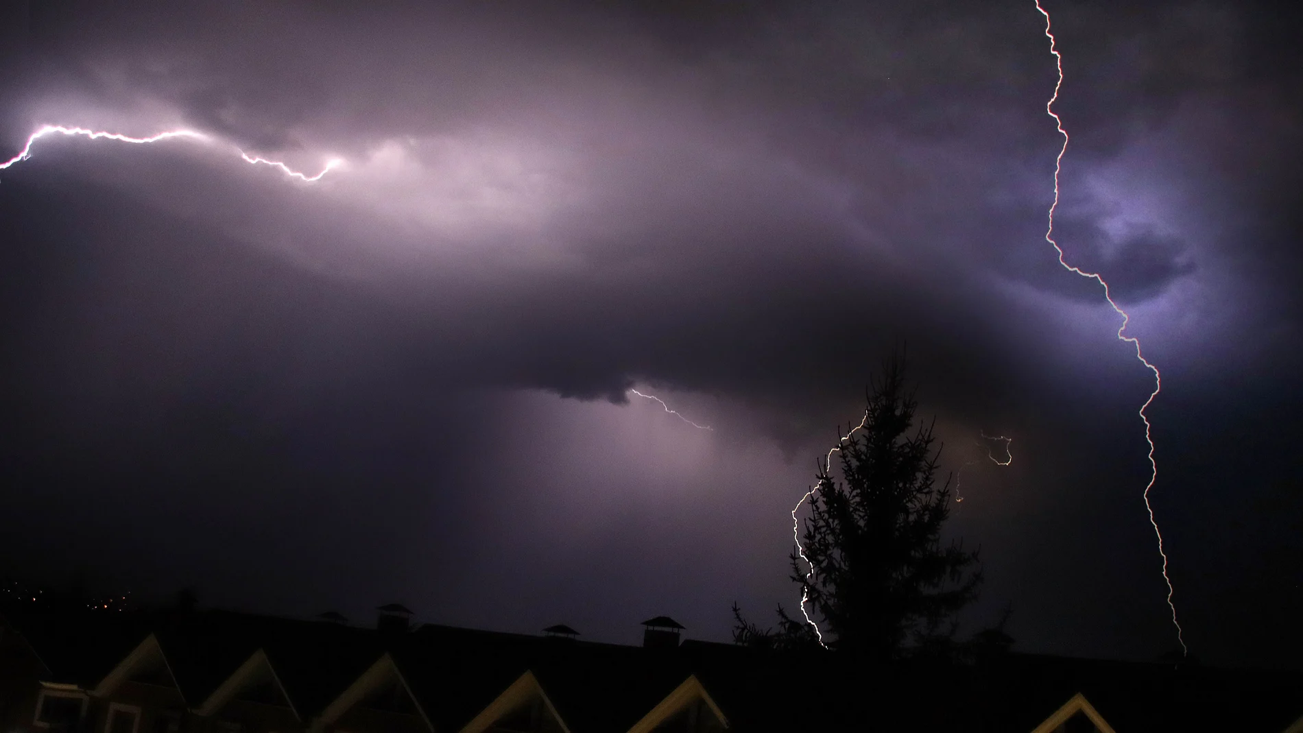 Rayos caídos en la ciudad de León