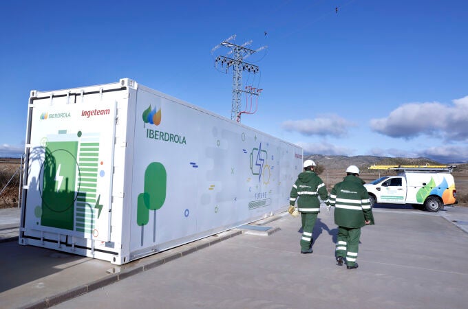 Baterías de i-DE para almacenamiento de energía en Caravaca de la Cruz