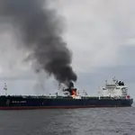 O.Próximo.- Los hutíes de Yemen reclaman un nuevo ataque a un barco comercial en el mar Rojo
