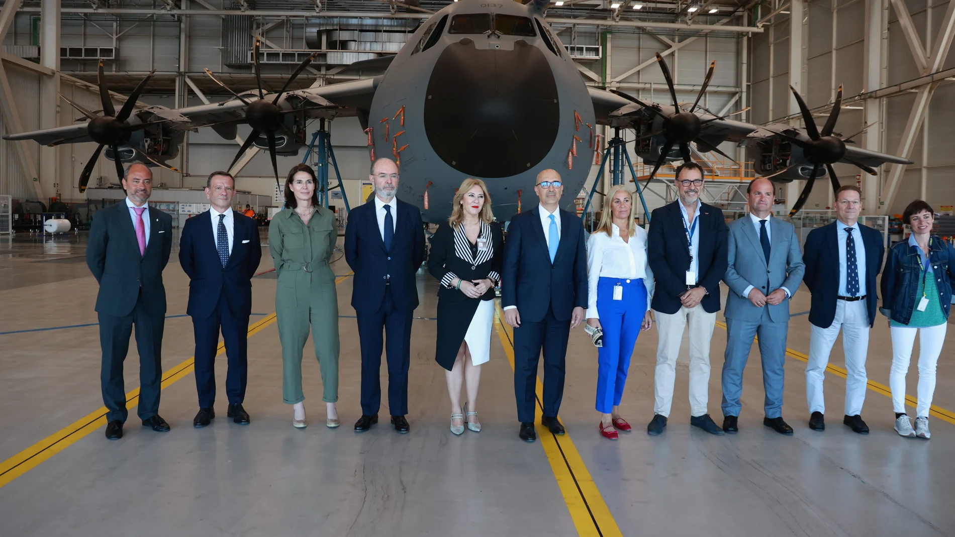 La consejera de Economía, Hacienda y Fondos Europeos, Carolina España, visitó la planta de Airbus en Sevilla