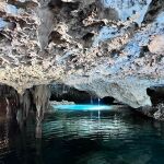 El impresionante cenote Yaaxmul, que data de hace siete millones de años