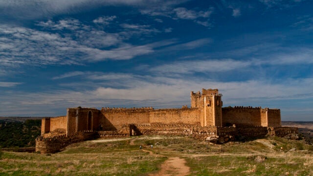 Castillo situado en la provincia de Toledo y que perteneció a los templarios