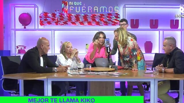 El espíritu de “Sálvame” presente en “Ni que fuéramos”: polémicas y pullas a Ana Rosa Quintana