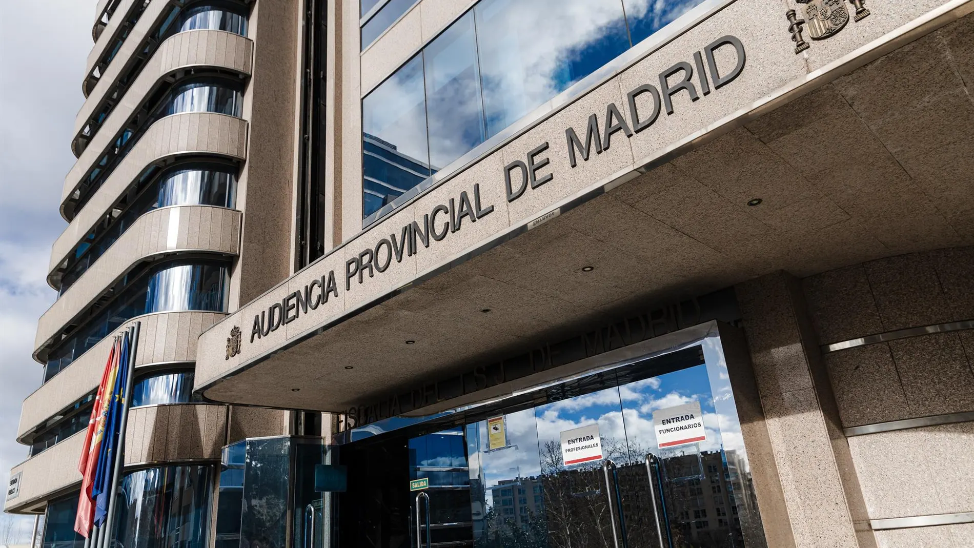 MADRID.-A juicio por un doble asesinato en un pub de Fuenlabrada ocurrido hace 22 años