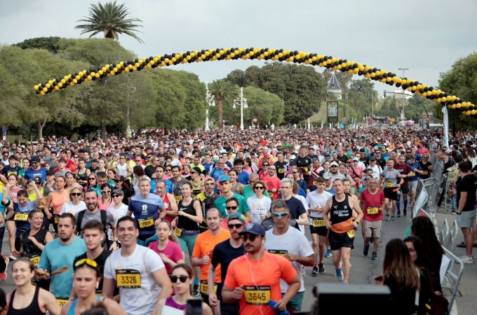 Siete mil corredores han cometido en un ambiente festivo