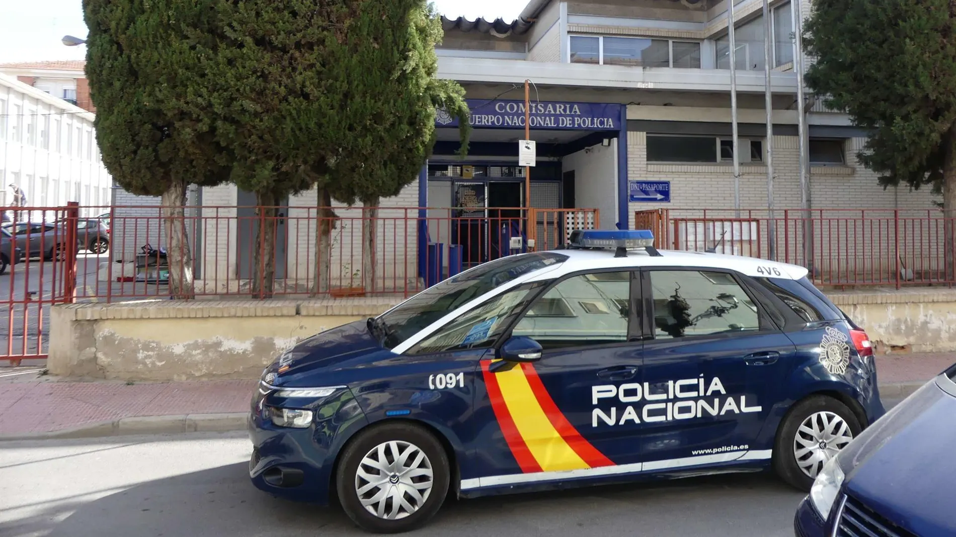 Imagen de un coche patrulla, en Molina de Segura
