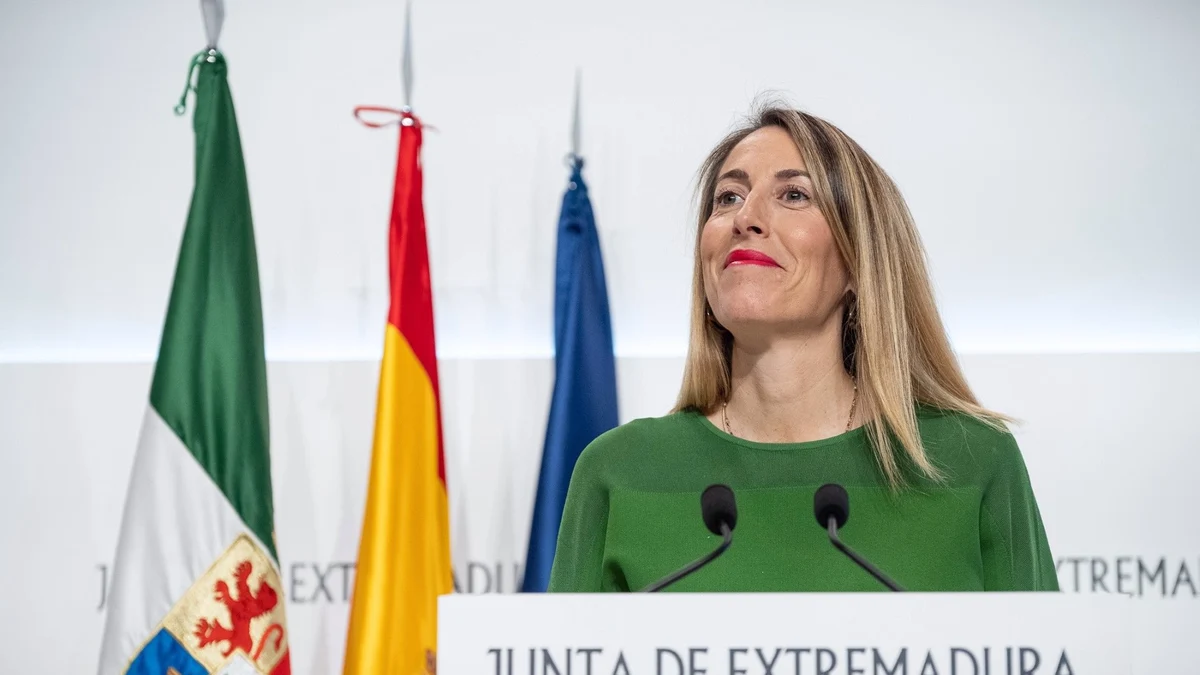 La presidenta de Extremadura, María Guardiola, ingresada en la UCI tras sufrir una sepsis después de una cirugía