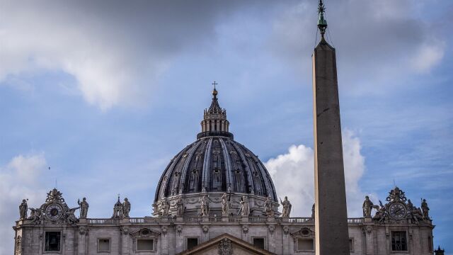 Vaticano.- Vaticano archiva la investigación por abusos contra el cardenal Gérald Lacroix al desestimar las acusaciones
