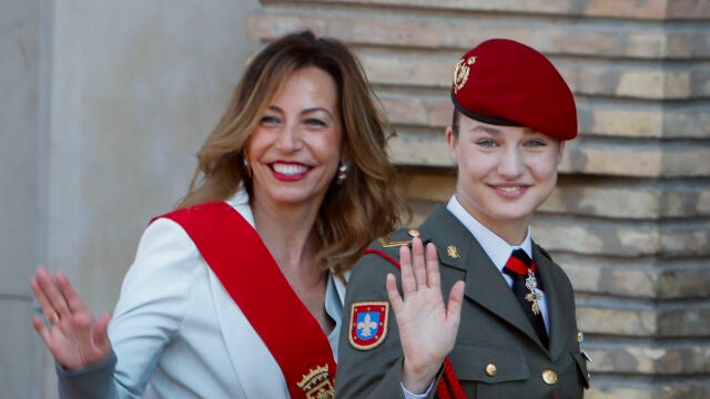 Las Cortes de Aragón entregan a la princesa Leonor su máxima distinción