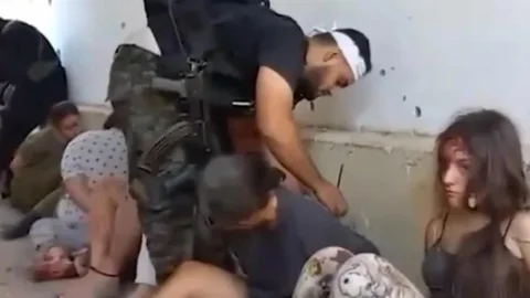 Las jóvenes soldados secuestradas por Hamás