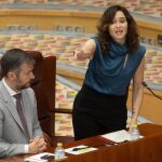 MADRID.-Ayuso cree que es el PSOE el que no ha "respetado" a Milei: "Le han difamado y no han respetado la democracia"