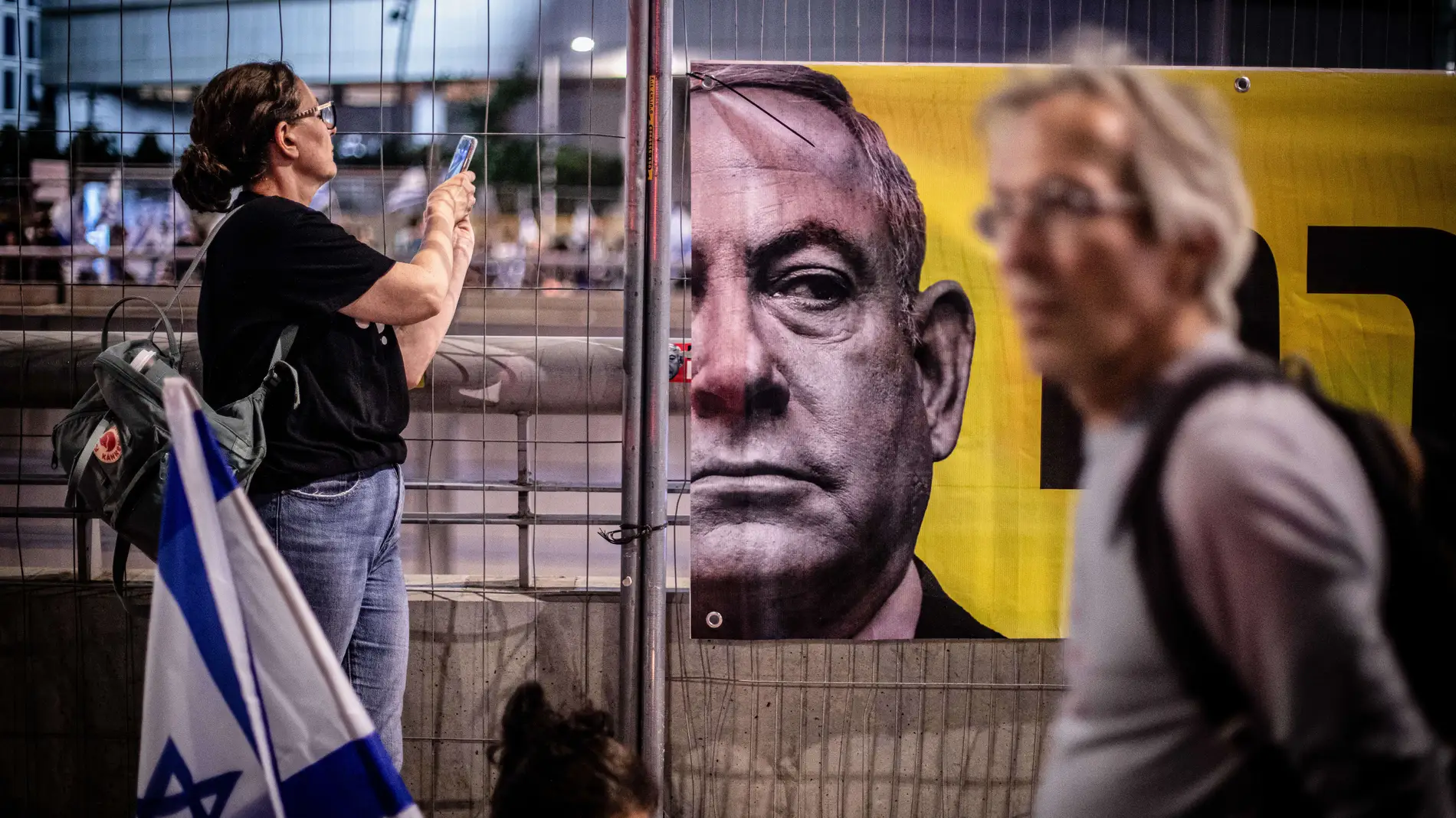 May 18, 2024, Tel Aviv, Israel: An Image of Israeli Prime Minister Benjamin Netanyahu, seen during the demonstration. Israeli war cabinet minister Benny Gantz has threatened to resign unless Prime Minister Benjamin Netanyahu sets out a post-war plan for the Gaza Strip. Gantz has set an 8 June deadline for a plan to achieve six ''strategic goals'', including the end of Hamas rule in Gaza and the establishment of a multinational civilian administration for the territory.18/05/2024