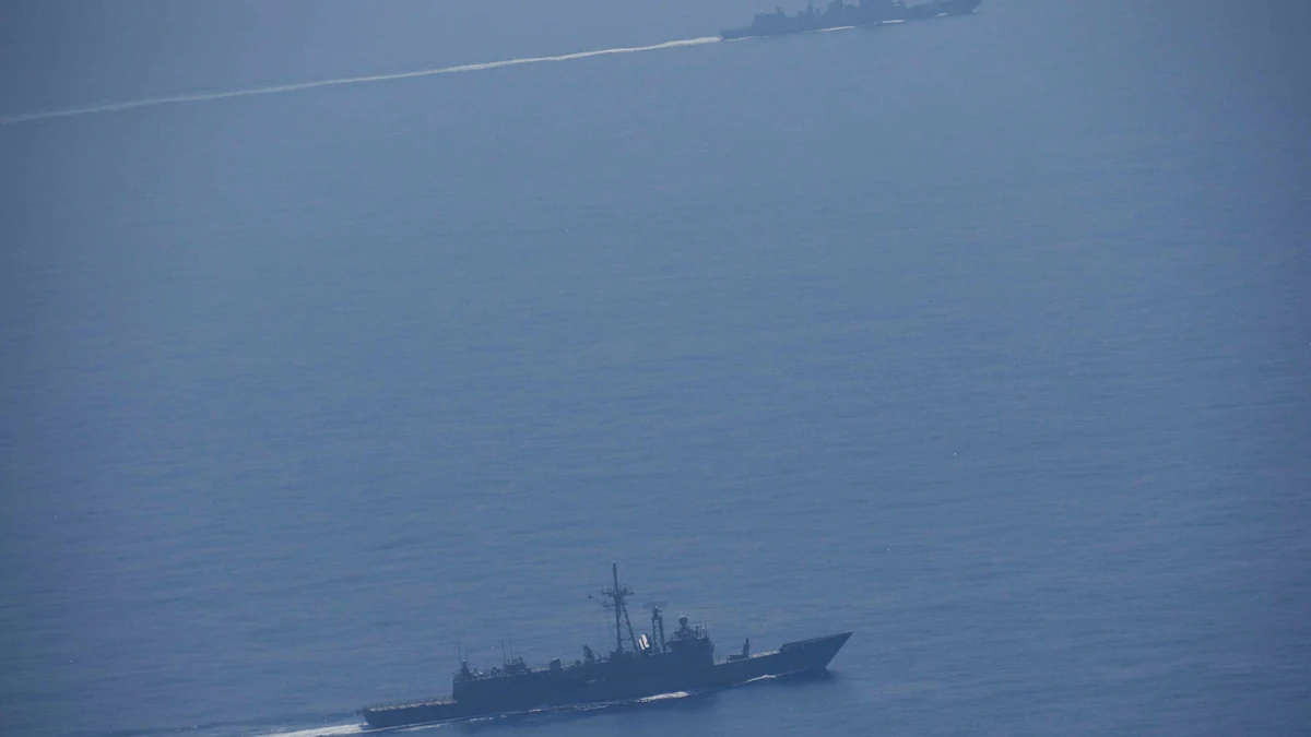 Rifirrafe entre 4 barcos chinos y taiwaneses de la Guardia Costera ponen en peligro 