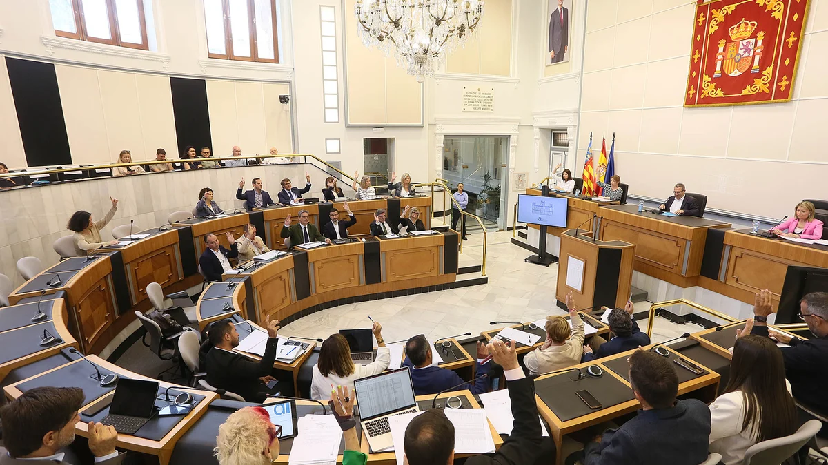 La Diputación de Alicante inyecta 62 millones a los ayuntamientos de la provincia