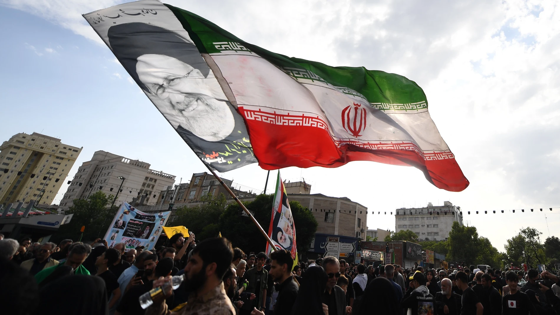 MASHHAD (IRAN), May 23, 2024 -- People mourn Iran's late President Ebrahim Raisi in Mashhad, northeastern Iran, on May 23, 2024. Iran's late President Ebrahim Raisi, who lost his life along with his entourage in a recent helicopter crash, was laid to rest on Thursday in the holy shrine of Imam Reza in his hometown, the northeastern city of Mashhad, according to the official news agency IRNA.23/05/2024