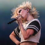 Paramore performs on opening night of Taylor Swift's concert