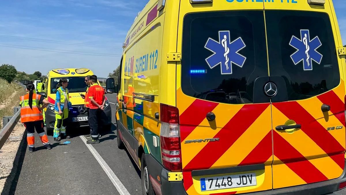 Muere un ciclista y otro herido grave tras ser atropellados en la M-209 en la localidad madrileña de Campo Real