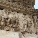 La mesa del Rey Salomón en el Arco de Tito, en Roma