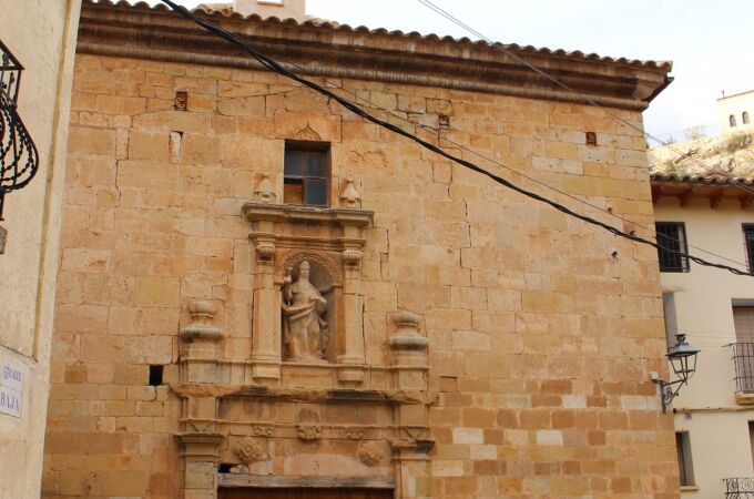 ARAGÓN.-La Comarca del Maestrazgo restaura la portada de la ermita de San Nicolás de la localidad turolense de Molinos