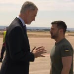 El Rey recibe a Zelenski en el aeropuerto de Barajas 